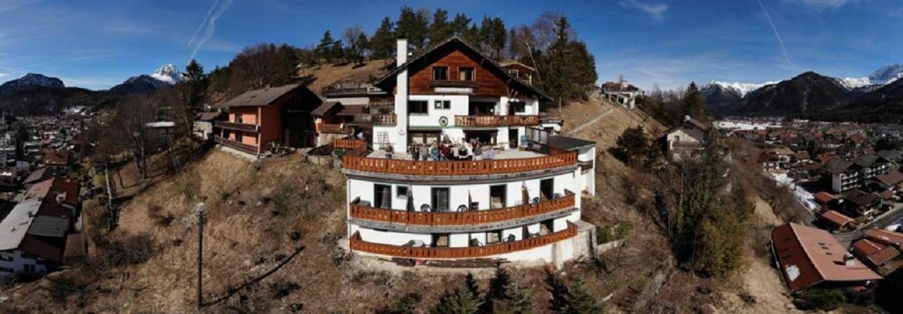 Alpenappartements Schwalbennestl Mittenwald Exterior foto