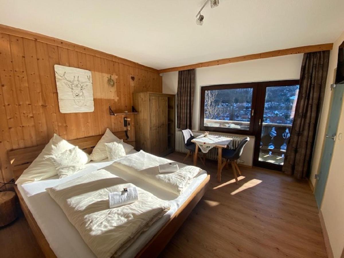 Alpenappartements Schwalbennestl Mittenwald Exterior foto